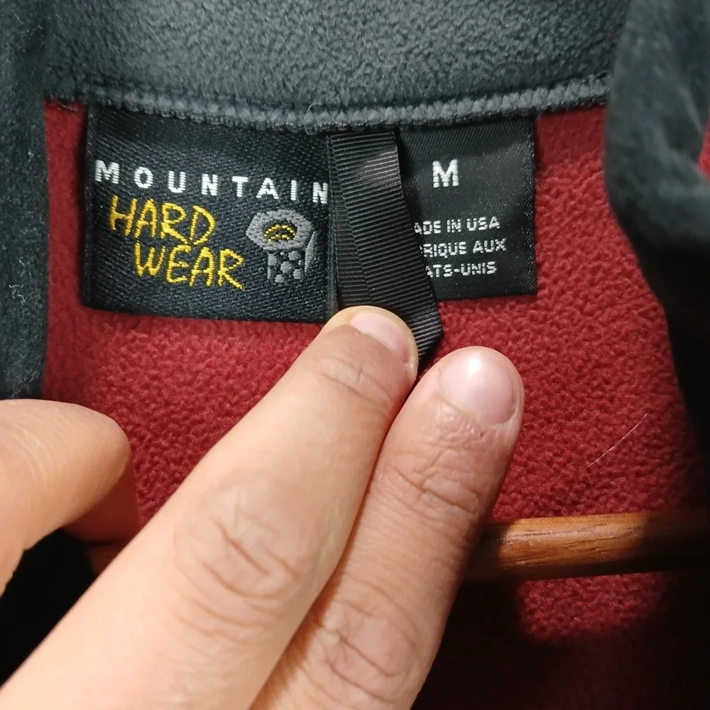 Mountain Hardwear Fleece Jacket Mens Medium‎ Red Gray Full Zip Logo Soft Cozy